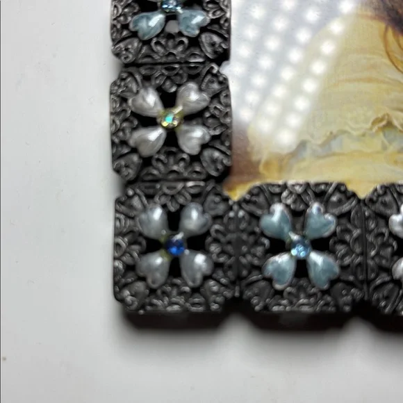 Floral Picture Frame- New In Box - Picture 2 of 6